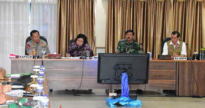 Percepat Atasi Karhutla di Riau, Panglima TNI Janjikan Hercules Pengebom Air